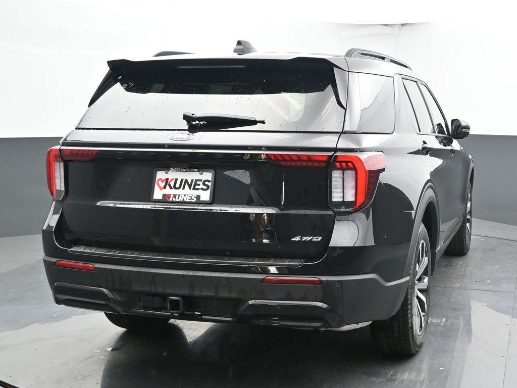 new 2025 Ford Explorer car, priced at $46,409