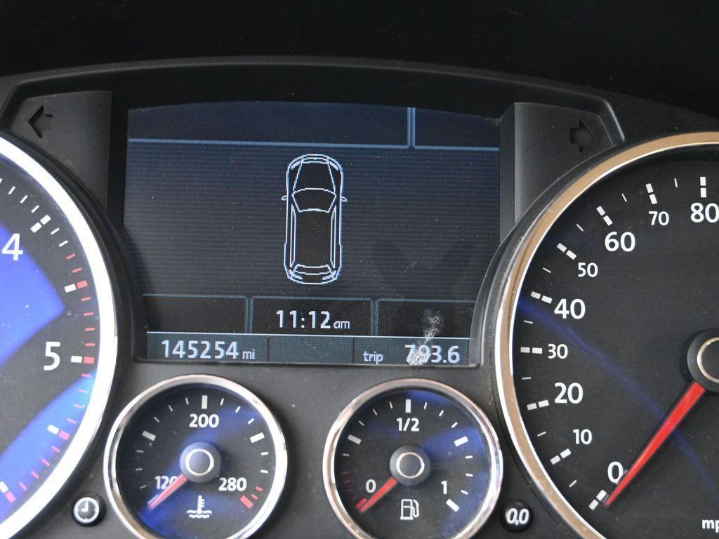 used 2008 Volkswagen Touareg 2 car, priced at $19,995