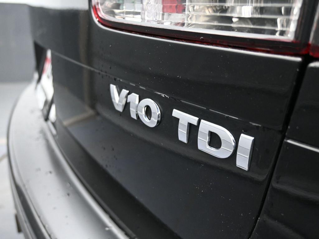 used 2008 Volkswagen Touareg 2 car, priced at $19,995