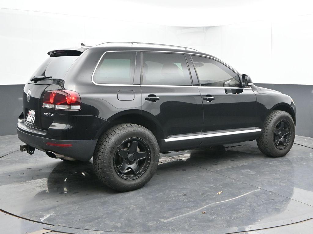 used 2008 Volkswagen Touareg 2 car, priced at $19,995