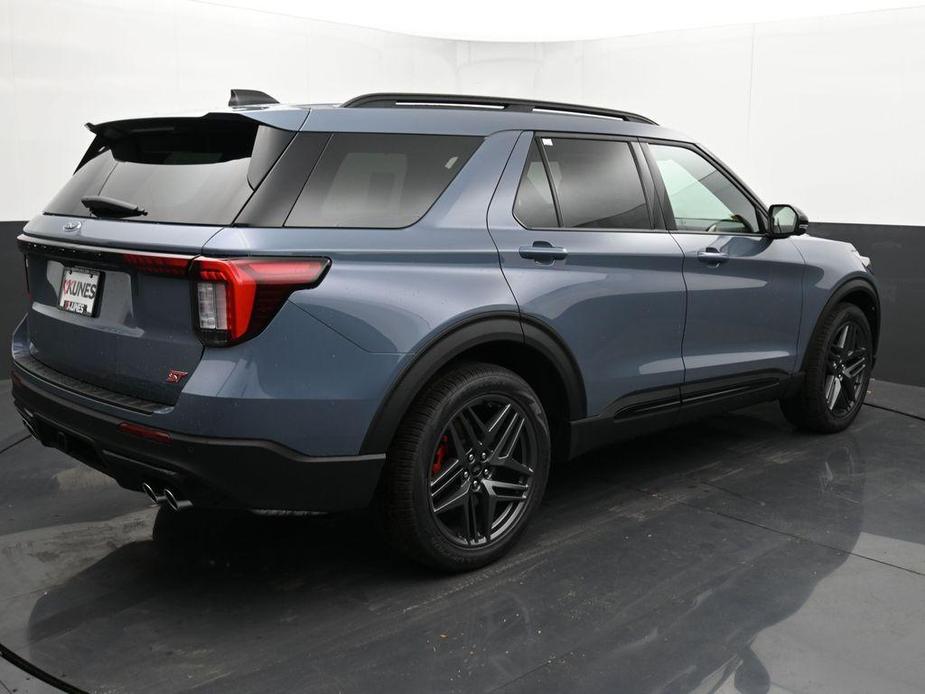 new 2025 Ford Explorer car, priced at $60,490