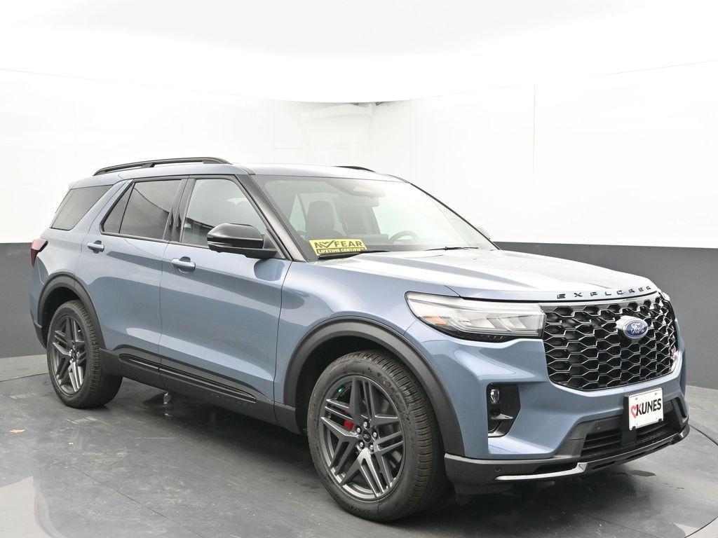 new 2025 Ford Explorer car, priced at $58,535