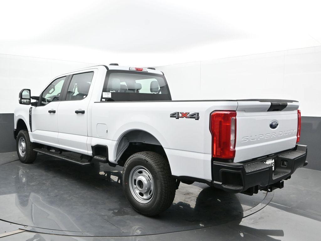 new 2024 Ford F-350 car, priced at $53,500