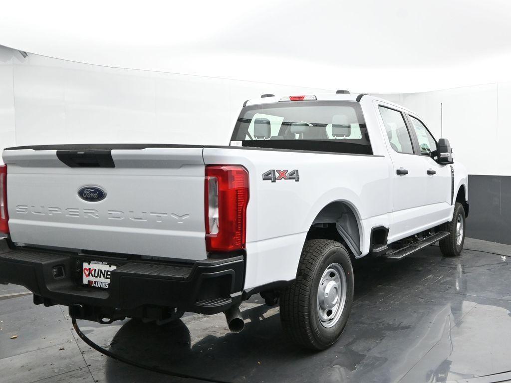 new 2024 Ford F-350 car, priced at $53,500