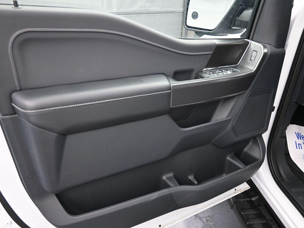 new 2024 Ford F-150 car, priced at $55,795