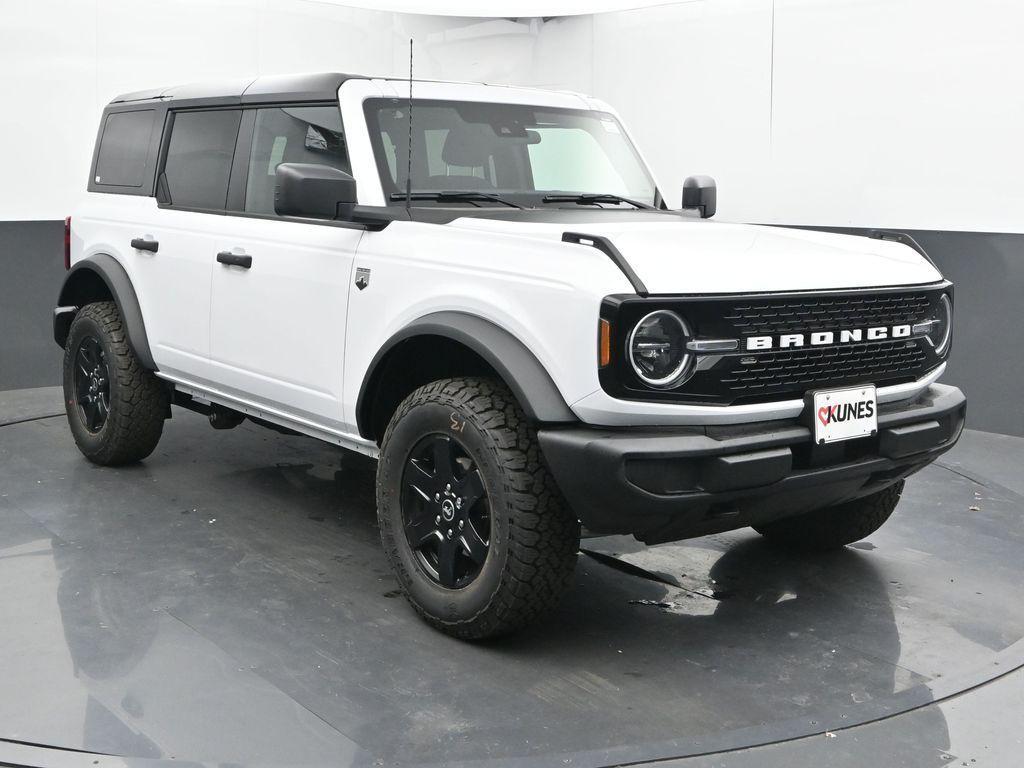new 2025 Ford Bronco car, priced at $44,290
