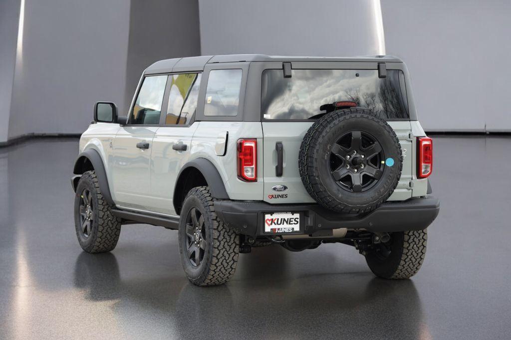 new 2024 Ford Bronco car, priced at $50,105