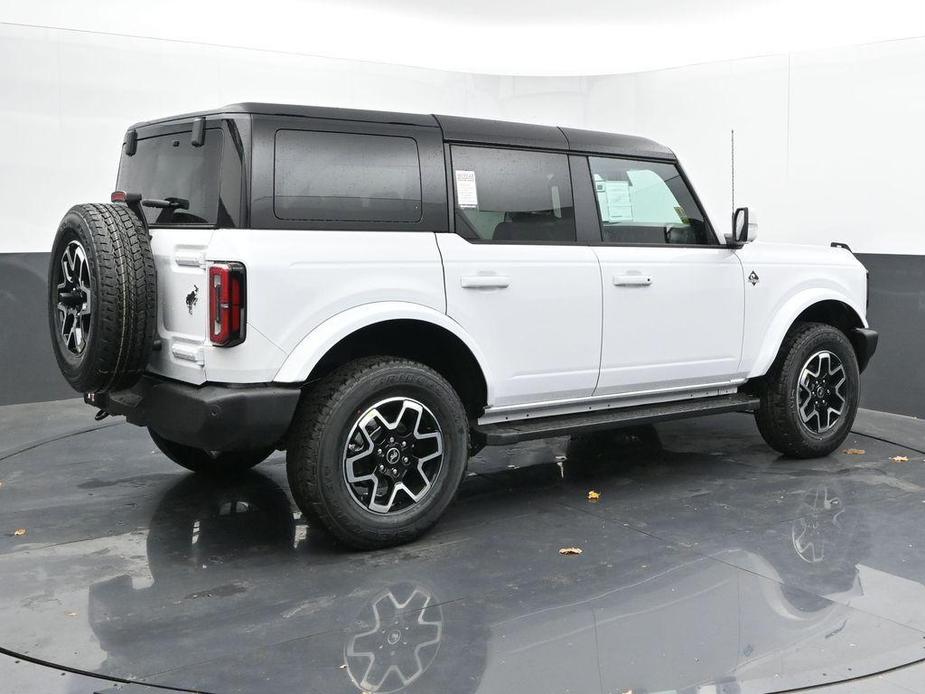 new 2024 Ford Bronco car, priced at $48,532