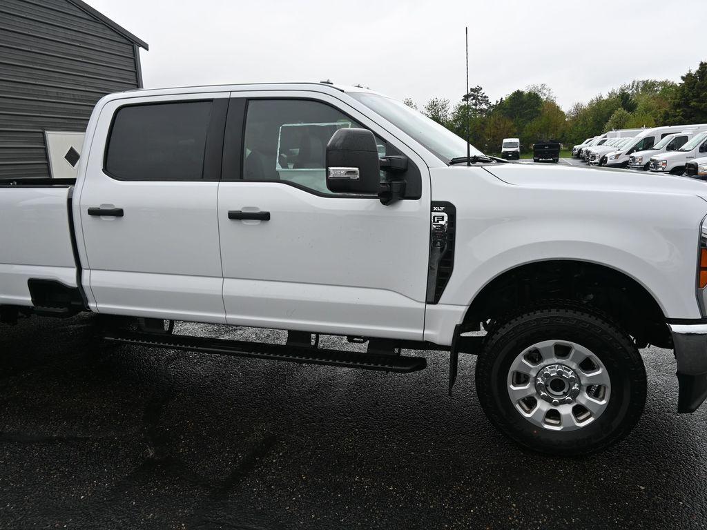 new 2024 Ford F-350 car, priced at $63,965