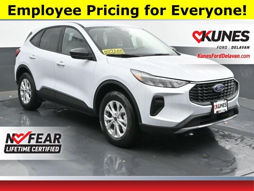 new 2025 Ford Escape car, priced at $29,995