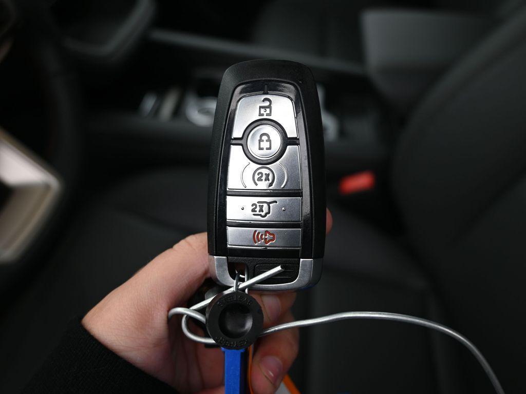 new 2025 Ford Explorer car, priced at $46,309