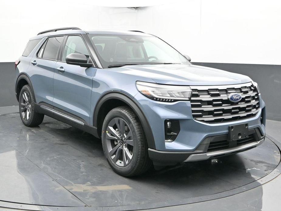 new 2025 Ford Explorer car, priced at $47,395