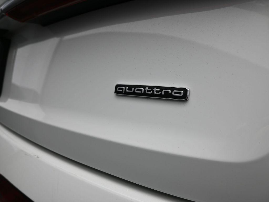 used 2024 Audi Q7 car, priced at $49,049