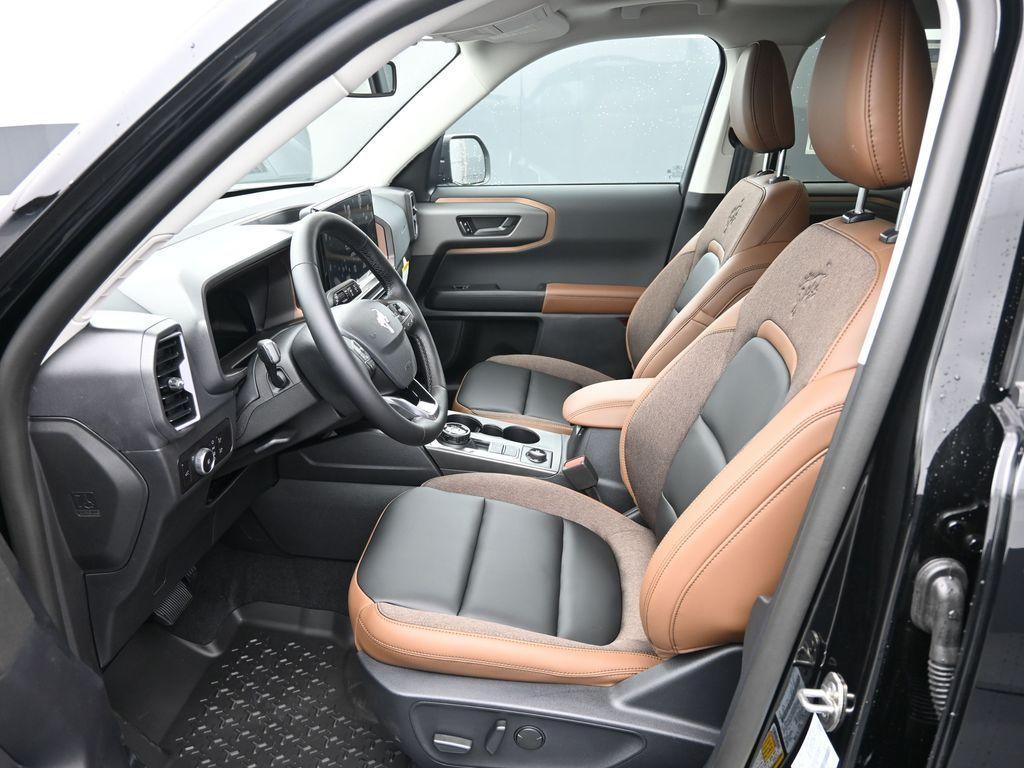 new 2025 Ford Bronco Sport car, priced at $39,068