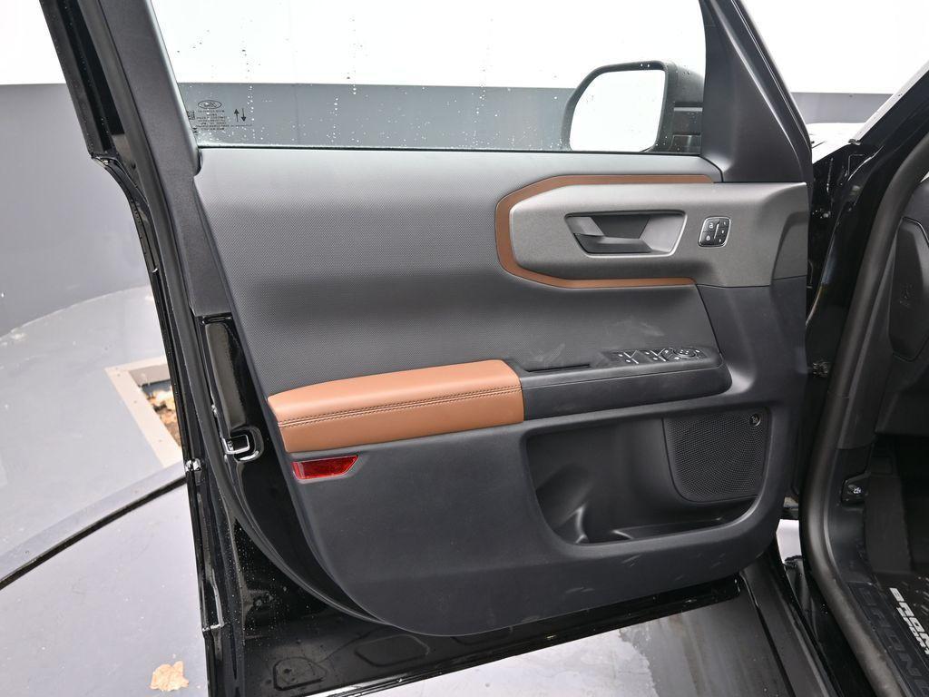 new 2025 Ford Bronco Sport car, priced at $39,068