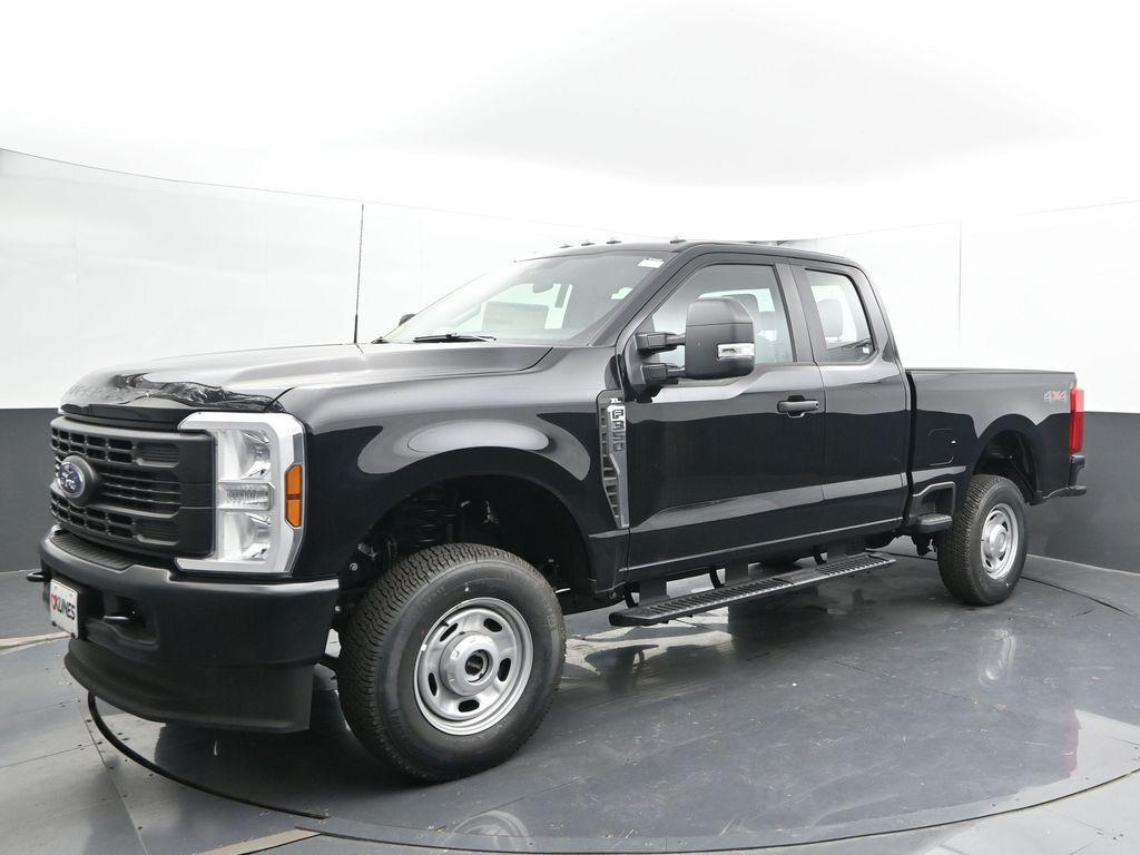new 2024 Ford F-350 car, priced at $43,200