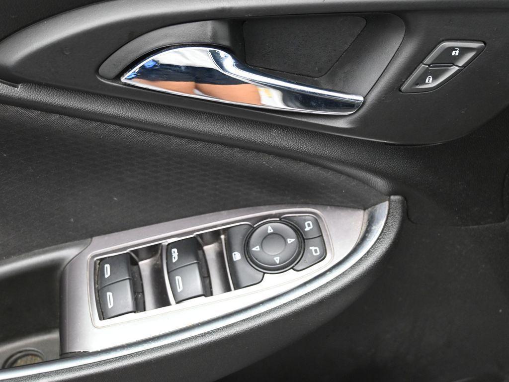 used 2020 Chevrolet Malibu car, priced at $14,000