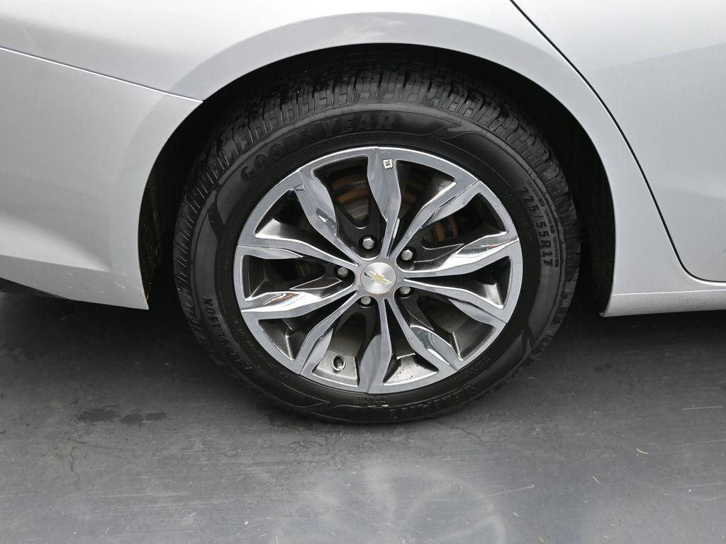 used 2020 Chevrolet Malibu car, priced at $14,000