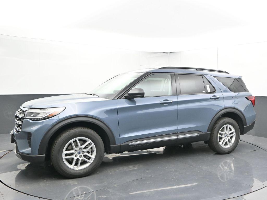 new 2025 Ford Explorer car, priced at $41,287