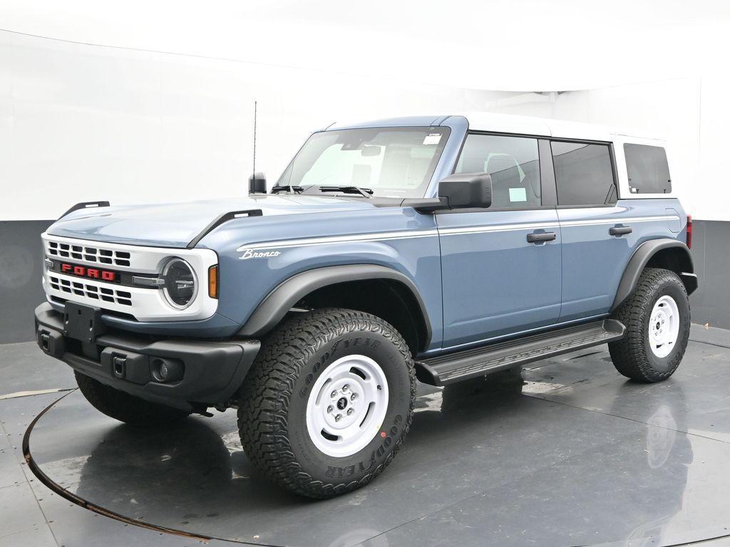 new 2025 Ford Bronco car, priced at $51,905