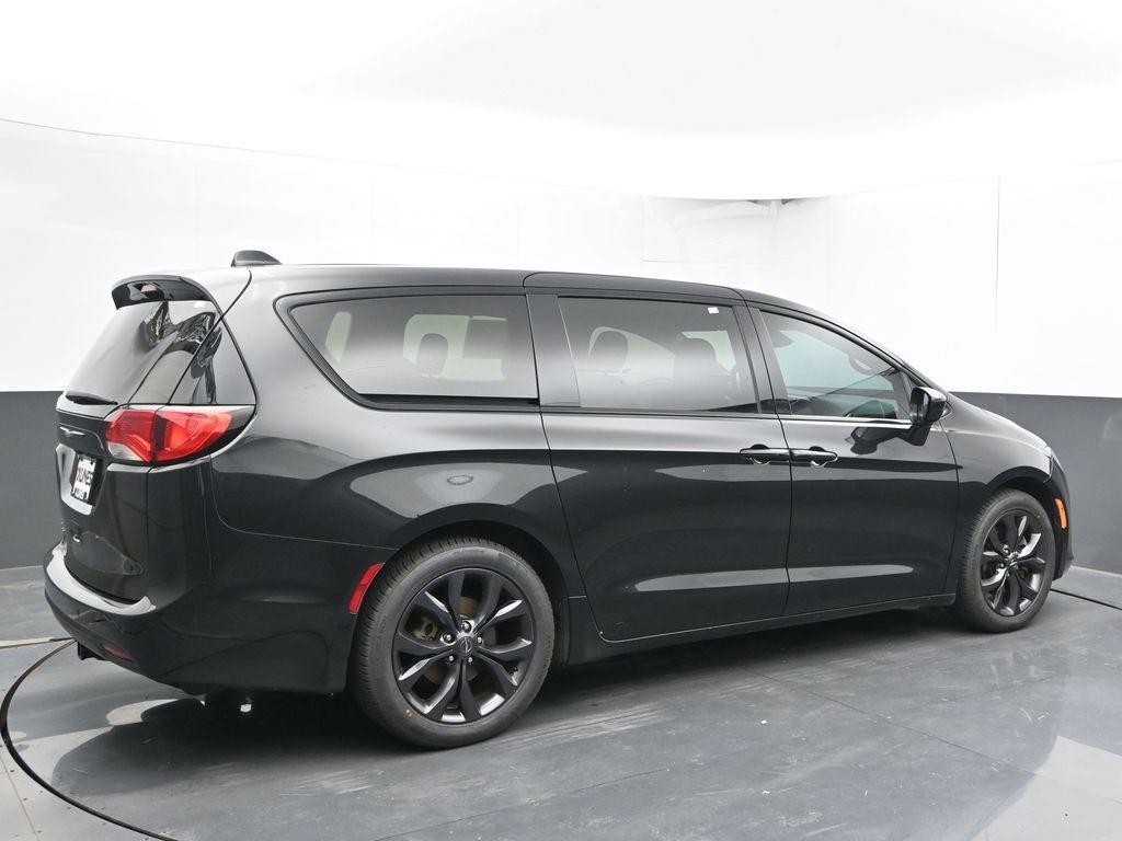 used 2019 Chrysler Pacifica car, priced at $18,972