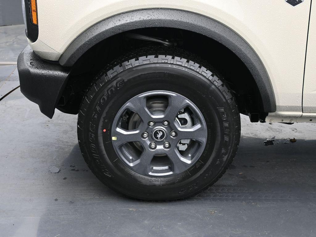 new 2025 Ford Bronco car, priced at $44,155