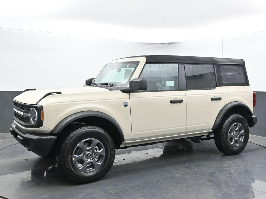 new 2025 Ford Bronco car, priced at $44,155
