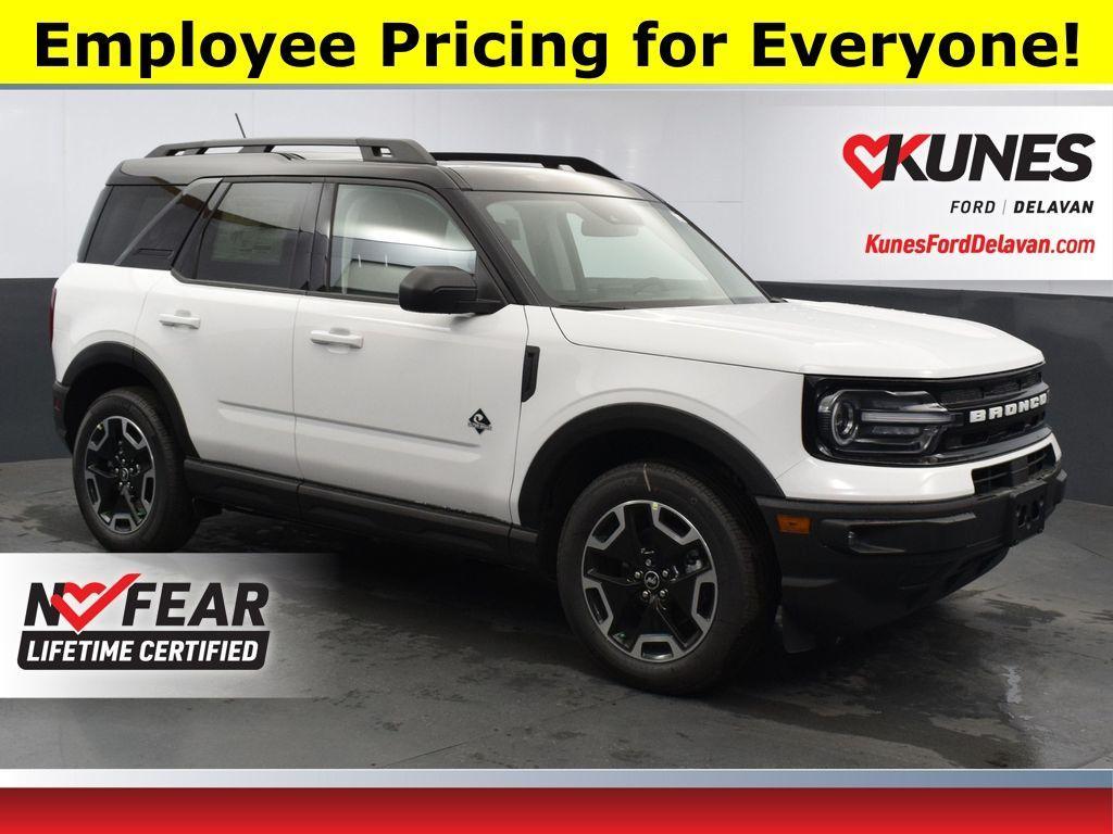 new 2024 Ford Bronco Sport car, priced at $35,448