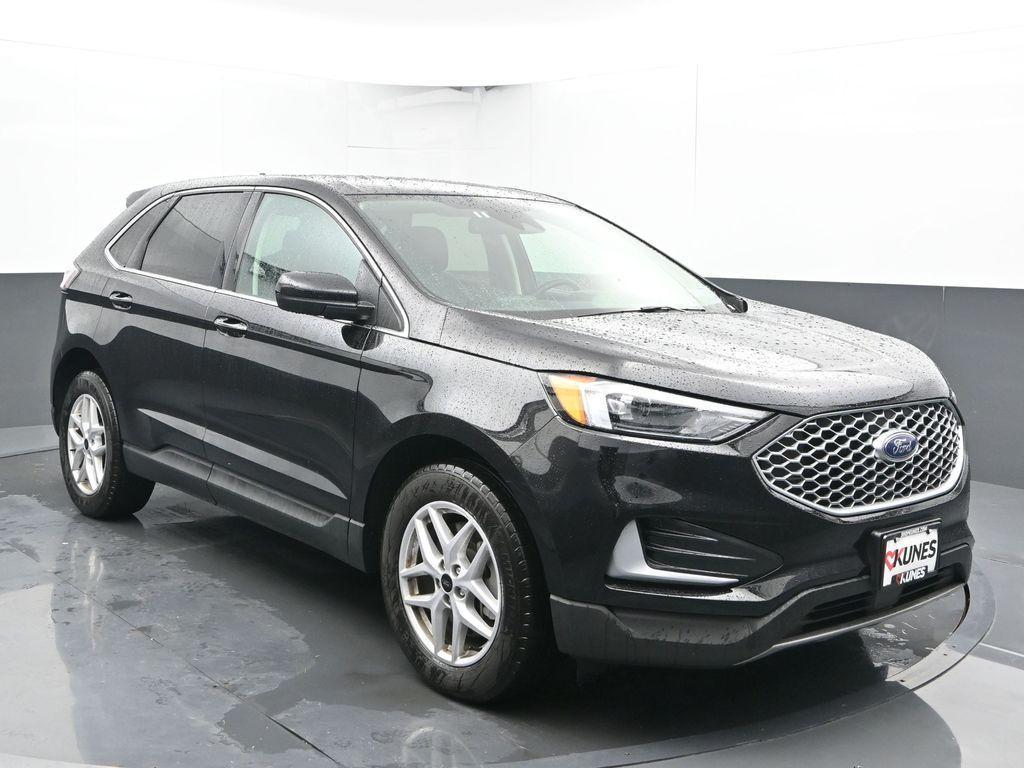 used 2024 Ford Edge car, priced at $25,995