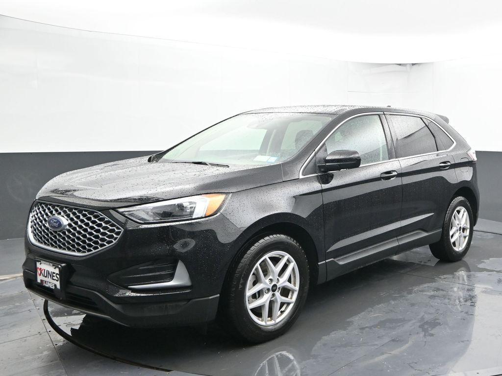 used 2024 Ford Edge car, priced at $25,995