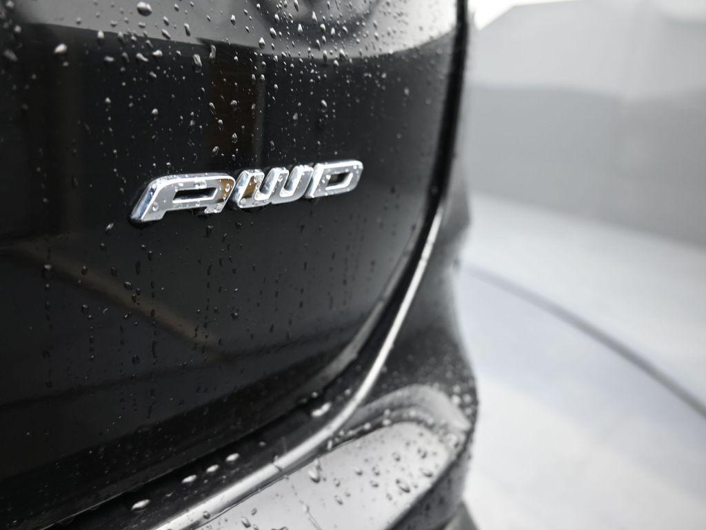 used 2024 Ford Edge car, priced at $25,995