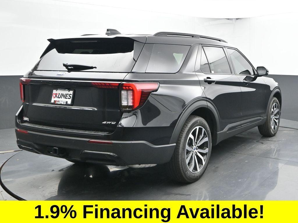 new 2025 Ford Explorer car, priced at $44,909