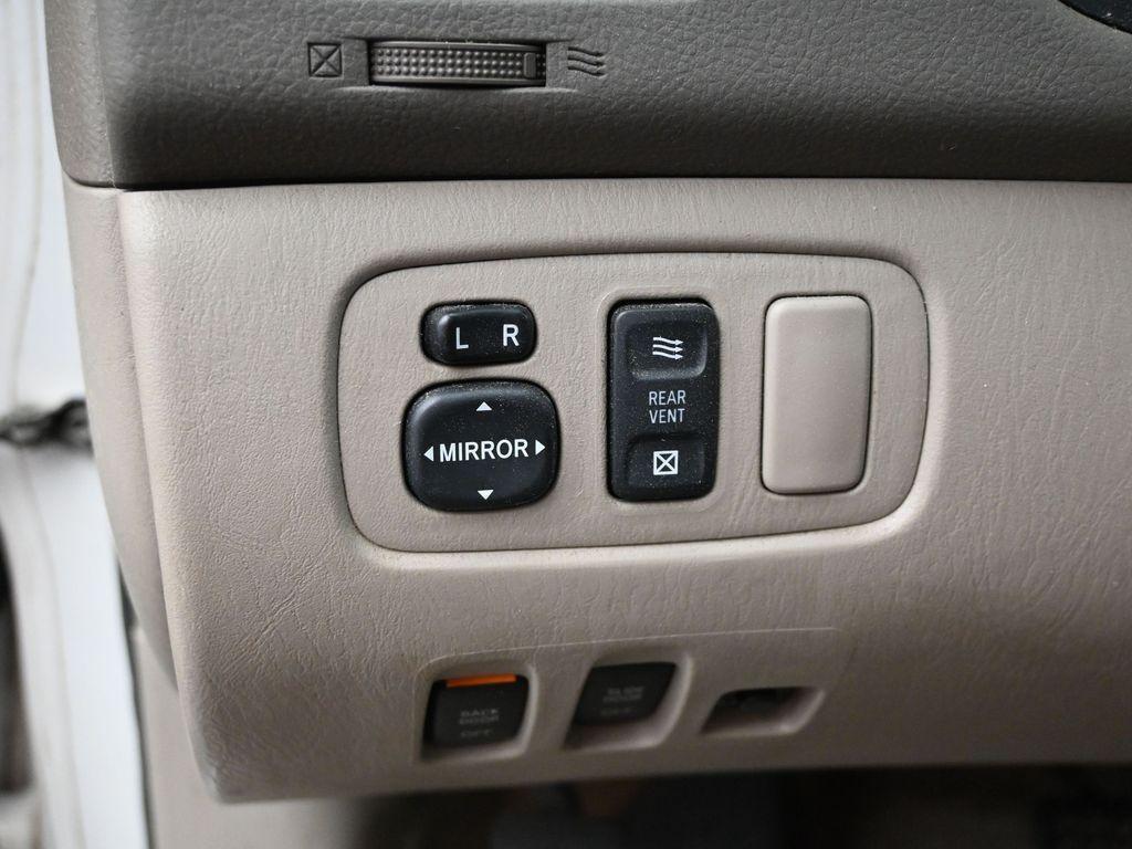 used 2005 Toyota Sienna car, priced at $4,479