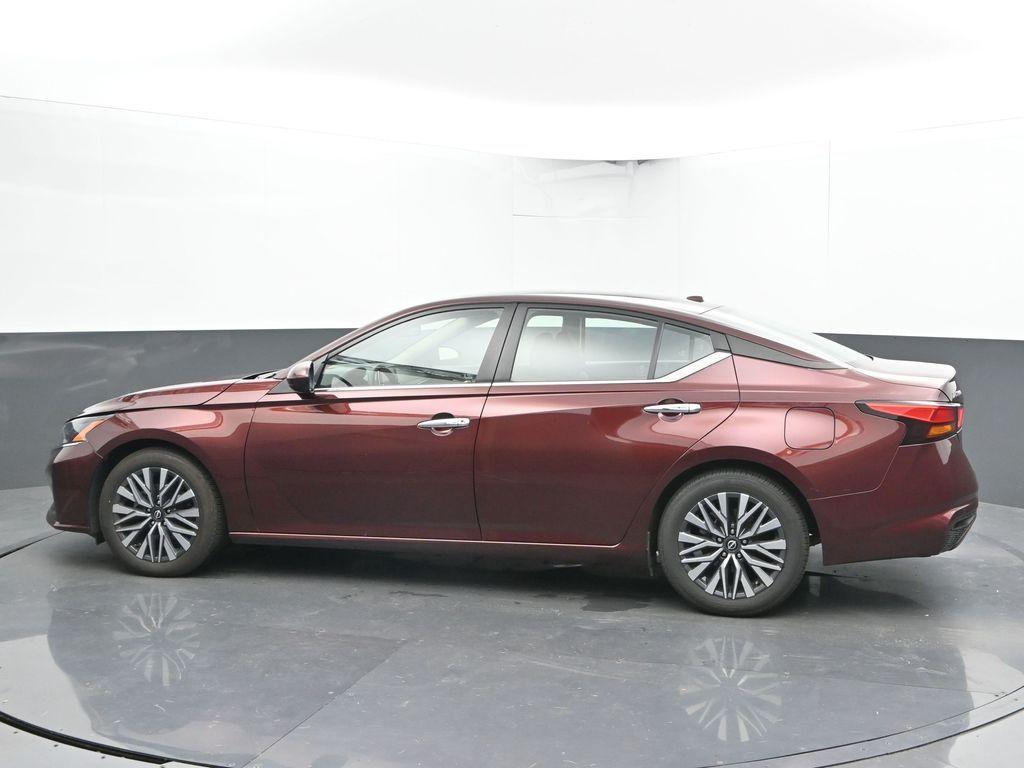 used 2023 Nissan Altima car, priced at $19,048