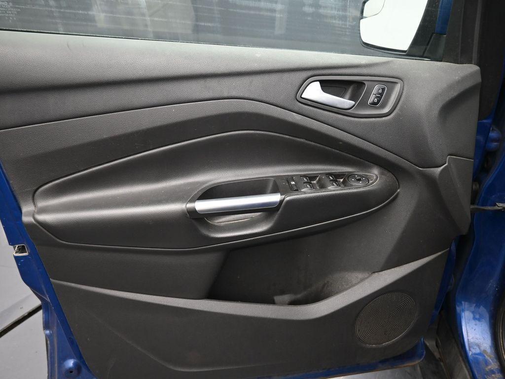 used 2017 Ford Escape car, priced at $6,495