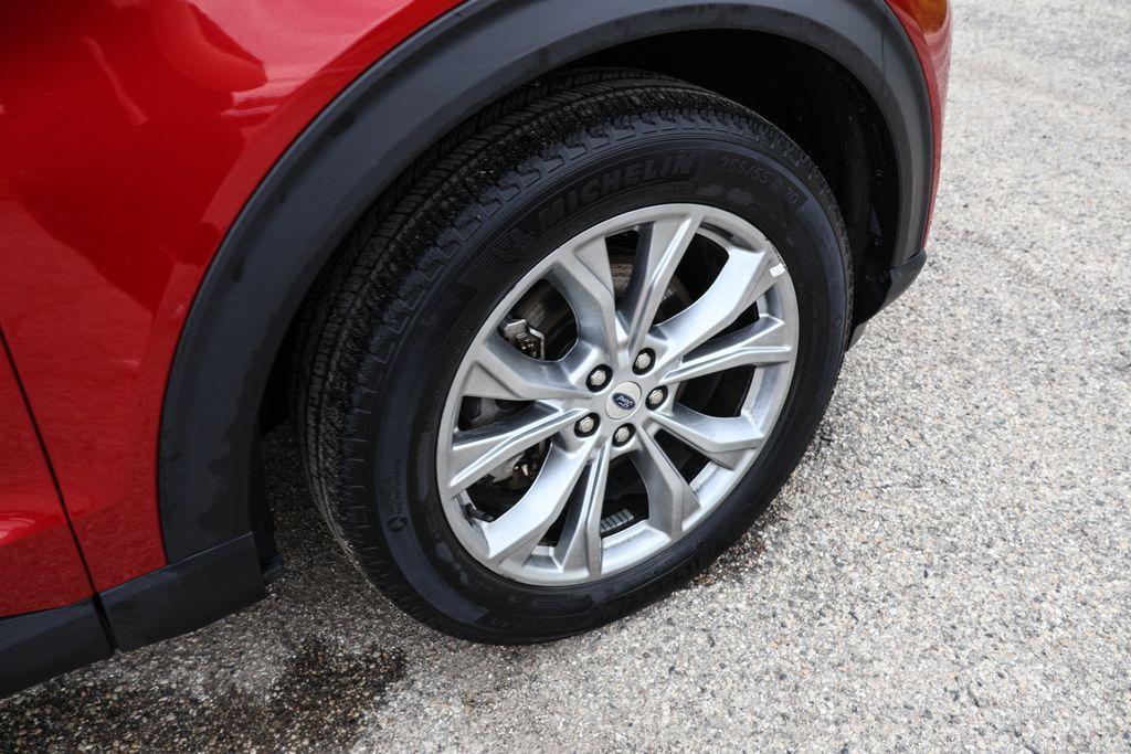 used 2023 Ford Explorer car, priced at $31,403