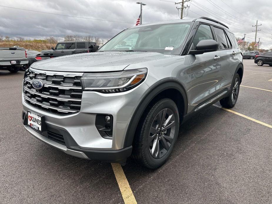 new 2025 Ford Explorer car, priced at $47,105