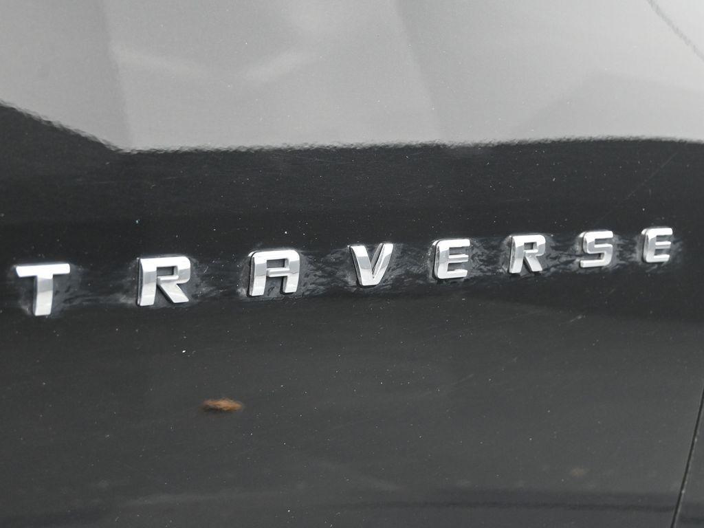 used 2023 Chevrolet Traverse car, priced at $26,969