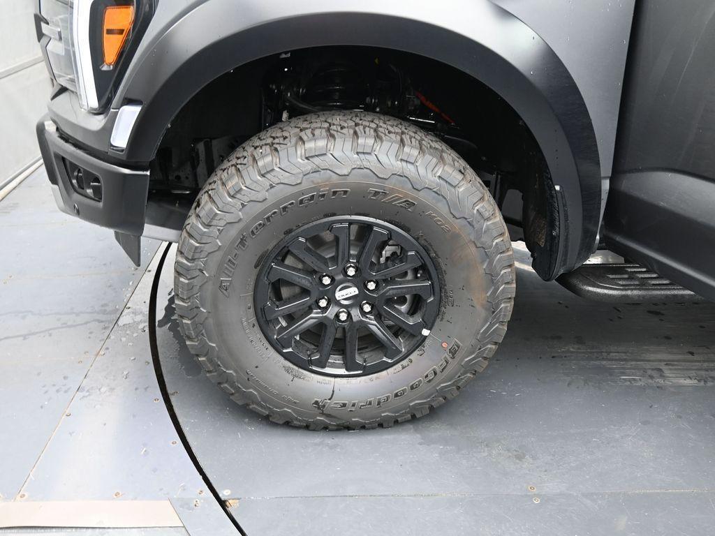 new 2025 Ford F-150 car, priced at $83,090