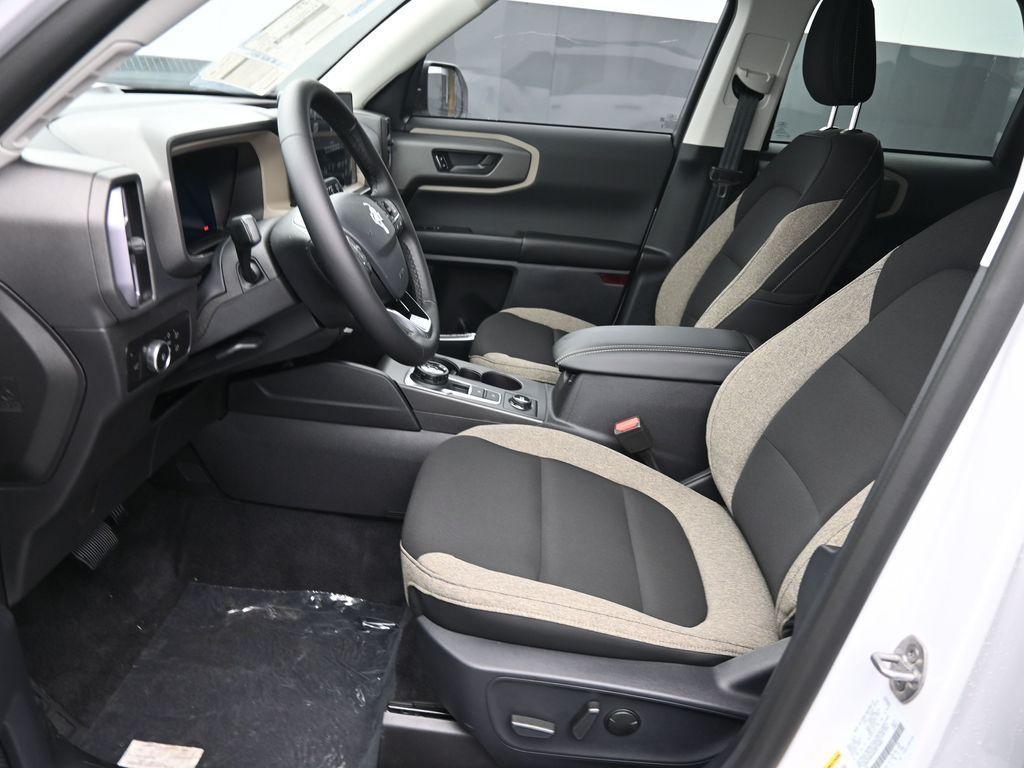 new 2025 Ford Bronco Sport car, priced at $33,327