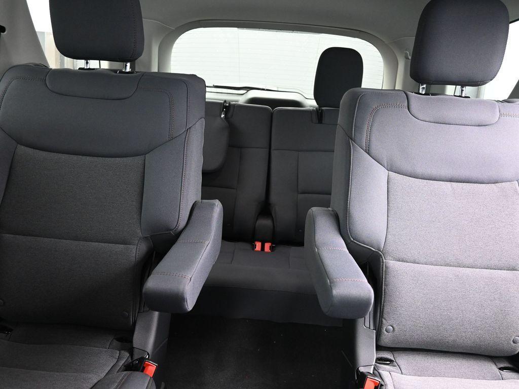 new 2025 Ford Explorer car, priced at $39,048