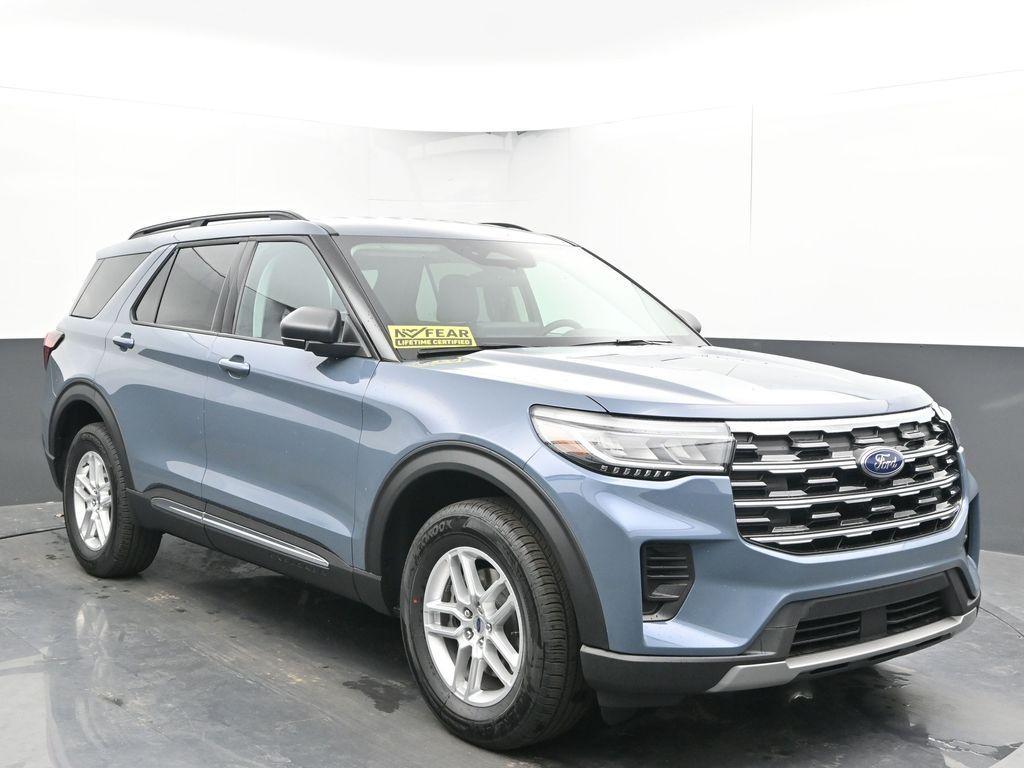 new 2025 Ford Explorer car, priced at $39,048