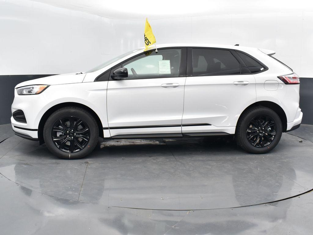 new 2024 Ford Edge car, priced at $37,555