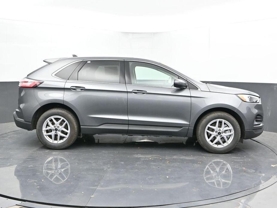 used 2024 Ford Edge car, priced at $30,825