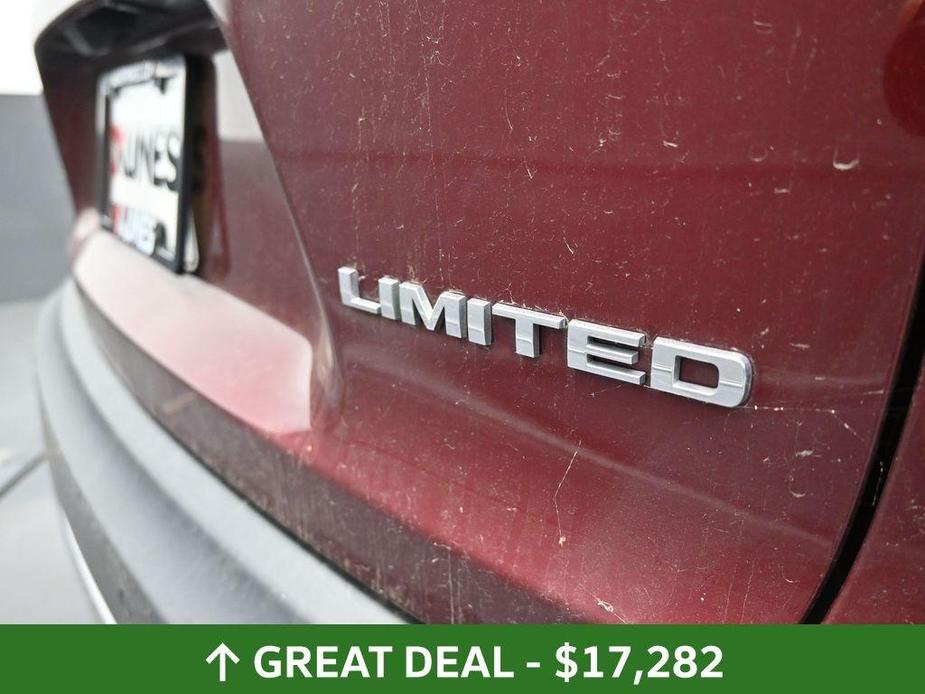 used 2020 Jeep Cherokee car, priced at $17,282