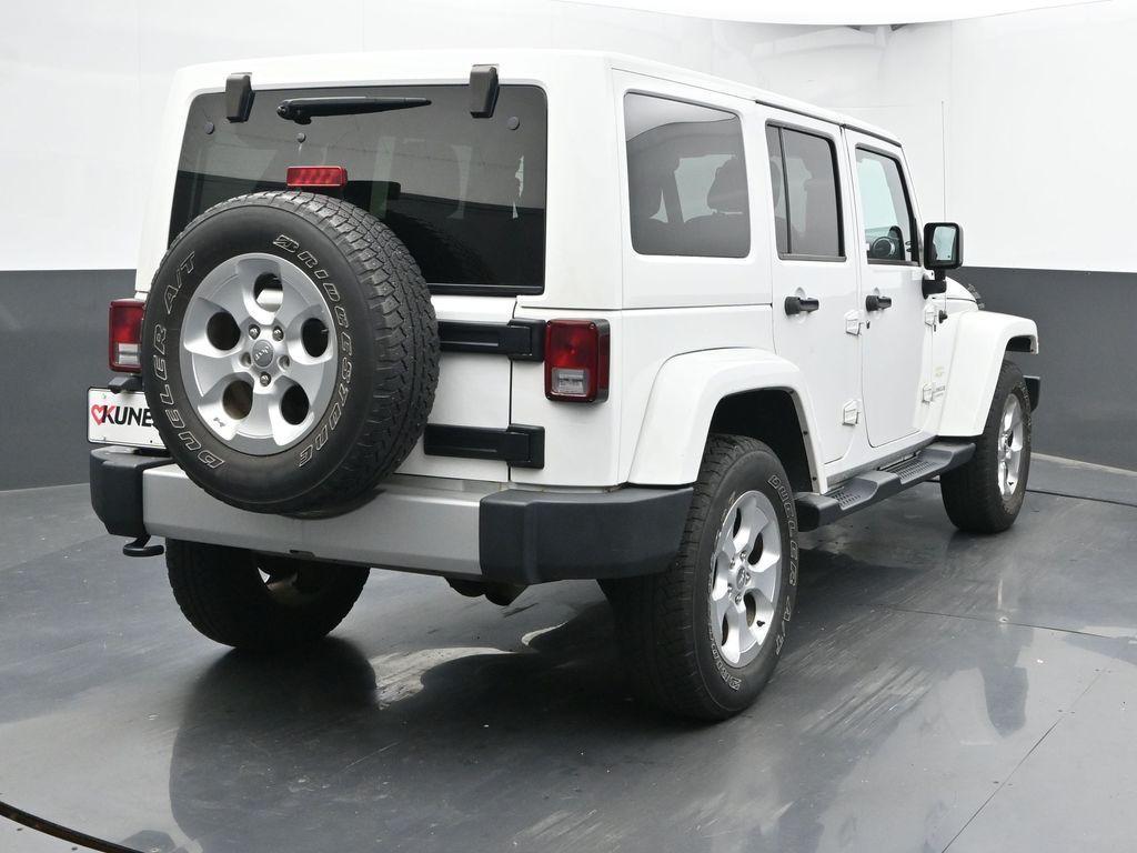used 2013 Jeep Wrangler Unlimited car, priced at $15,400