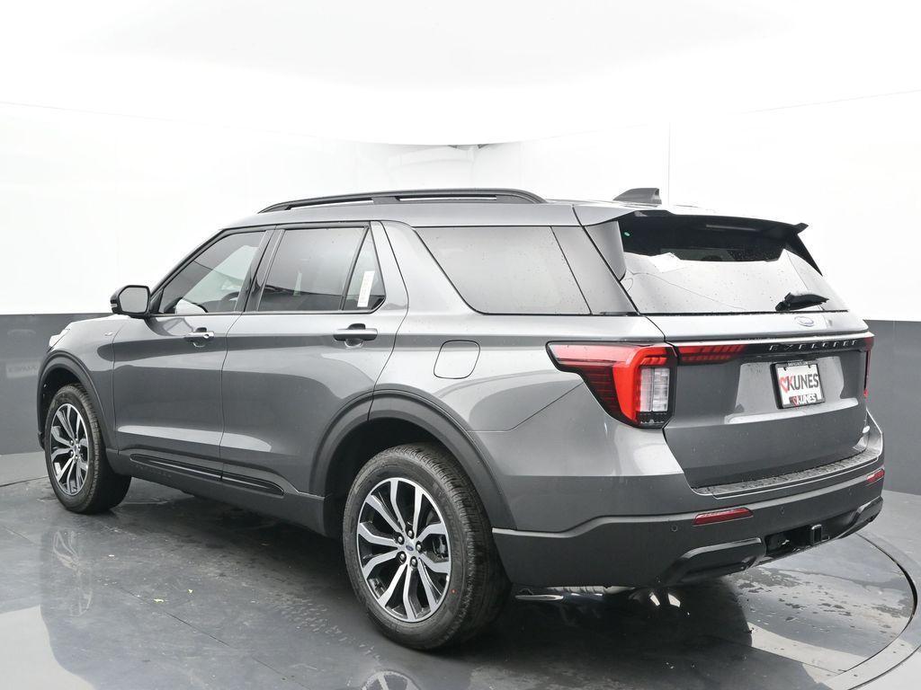 new 2025 Ford Explorer car, priced at $46,409