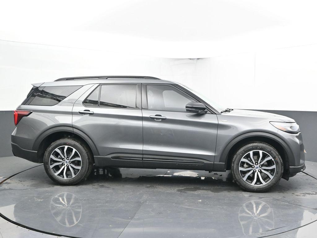 new 2025 Ford Explorer car, priced at $46,409
