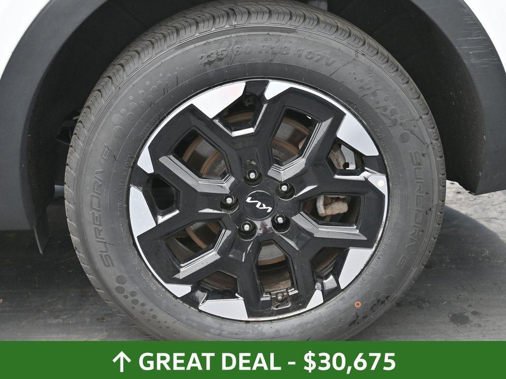used 2024 Kia Sorento car, priced at $30,675
