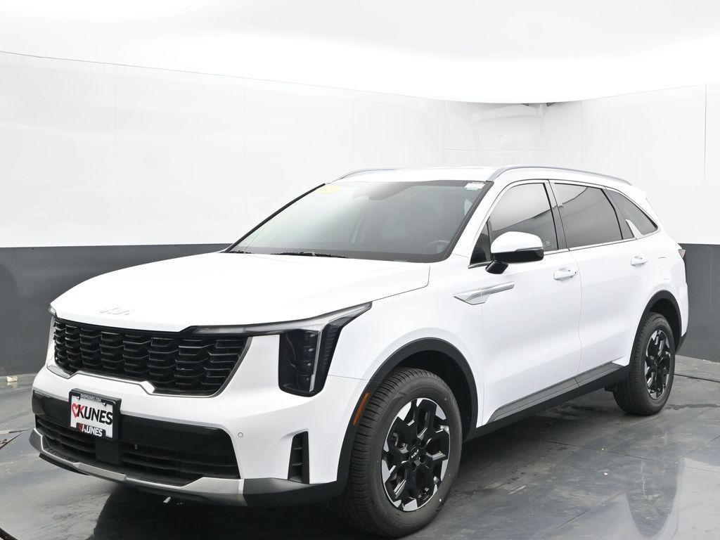used 2024 Kia Sorento car, priced at $33,316
